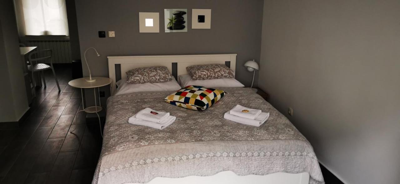 Nora 1 Hotel Загреб Екстериор снимка