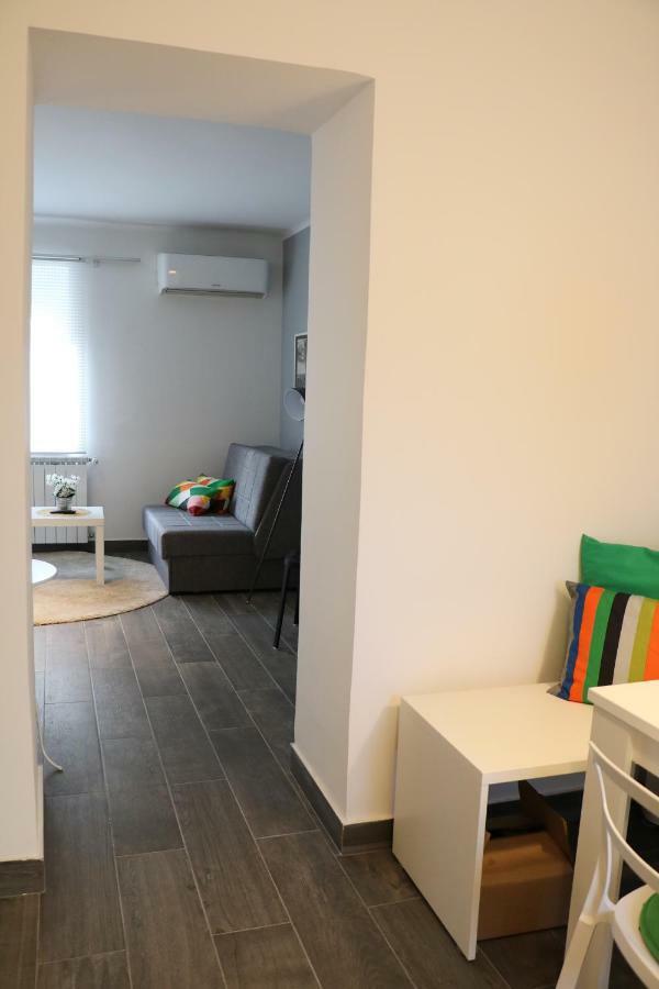 Nora 1 Hotel Загреб Екстериор снимка